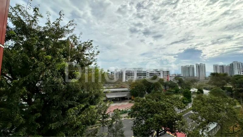 5 Room (5STD) HDB for Sale in  101 Ang Mo Kio Avenue 3 - Image 1